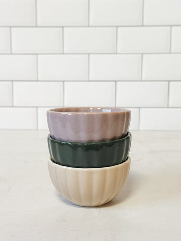 Stoneware Ribbed Bowl, 3 Colors