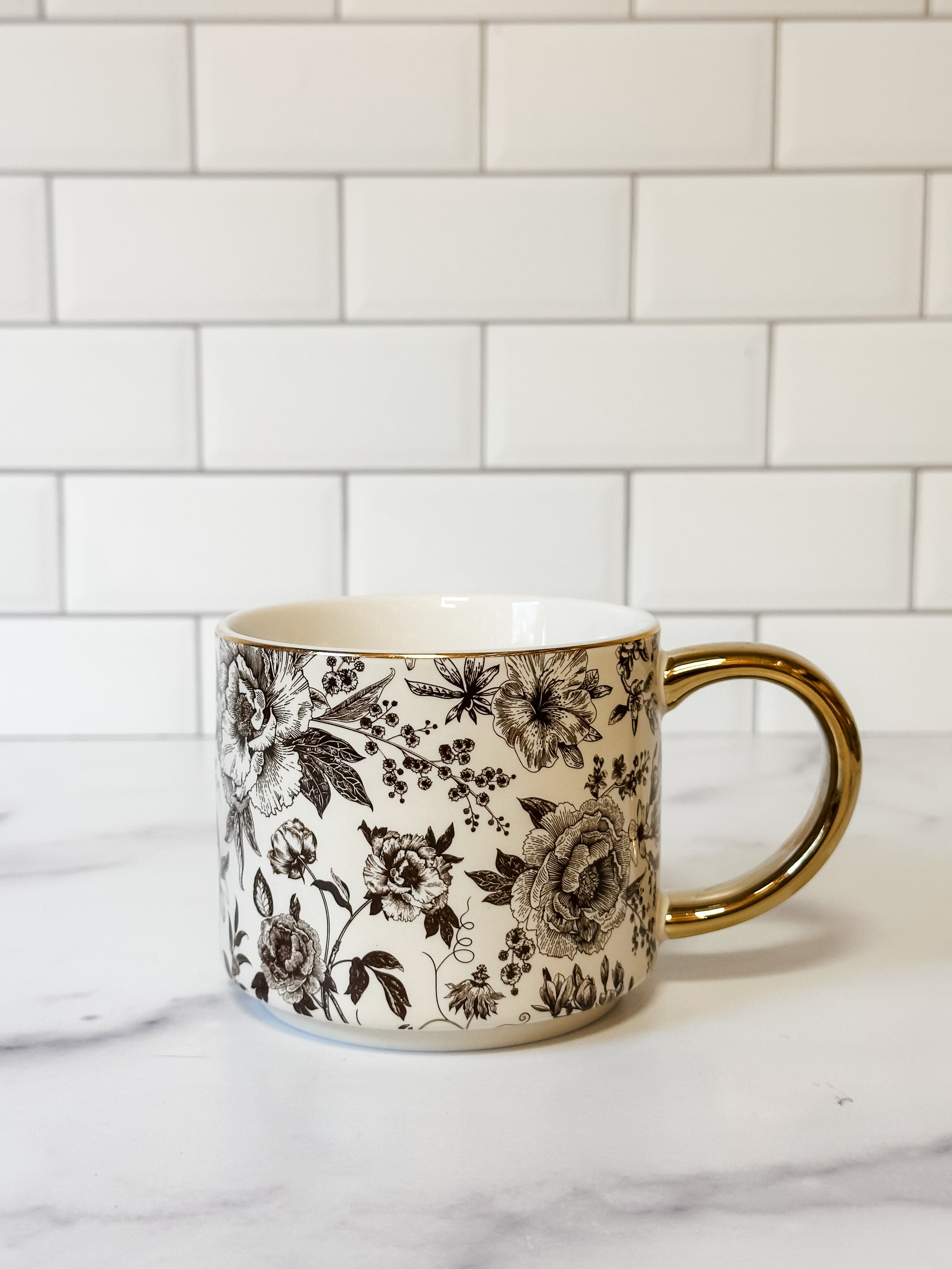 Brown Delft Coffee Mug - 14oz.