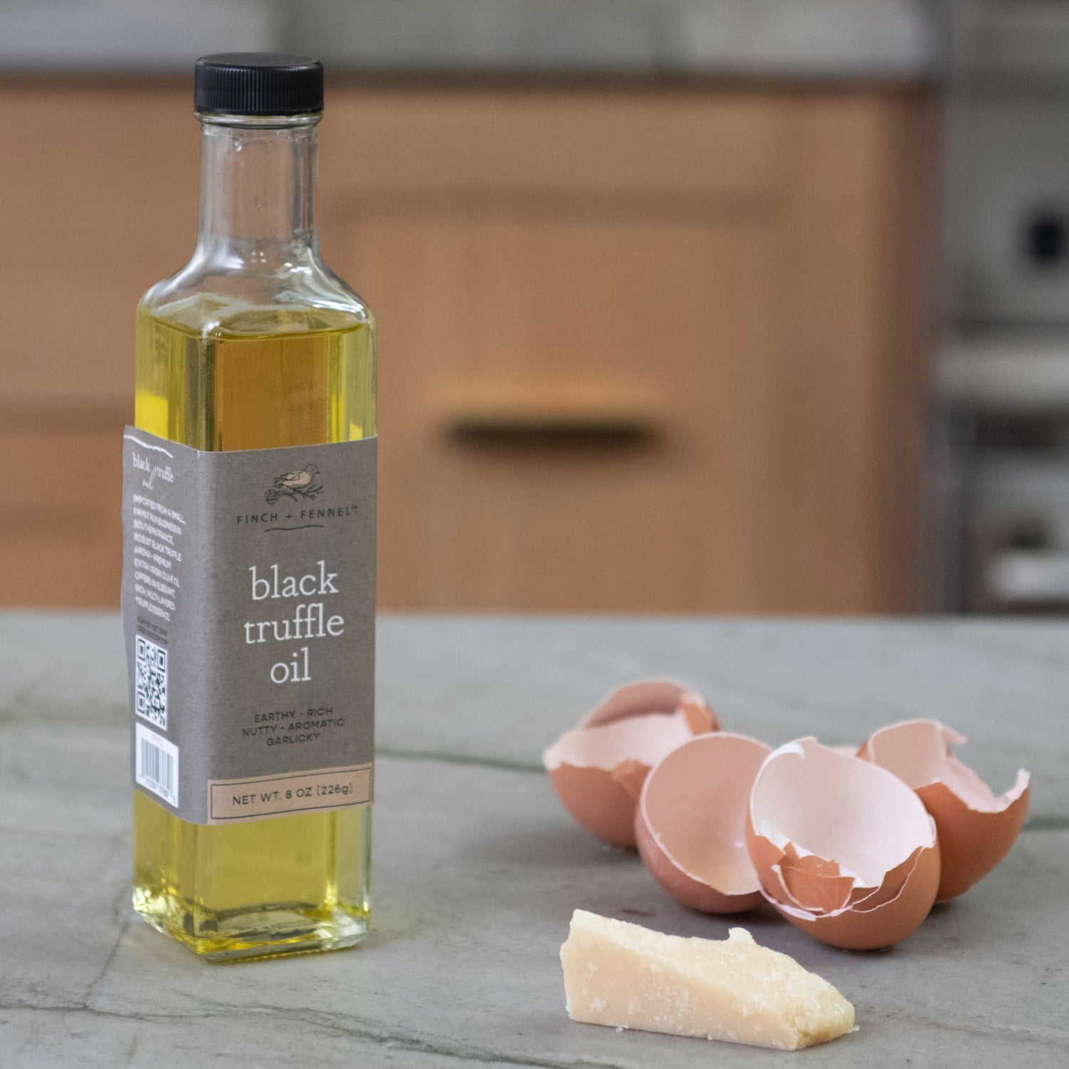 Black Truffle Oil, 8oz Glass Bottle