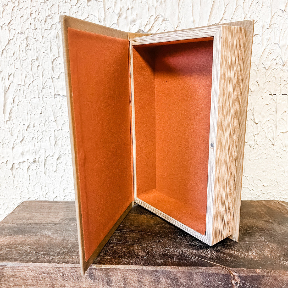 A Well Dressed Home Canvas Books