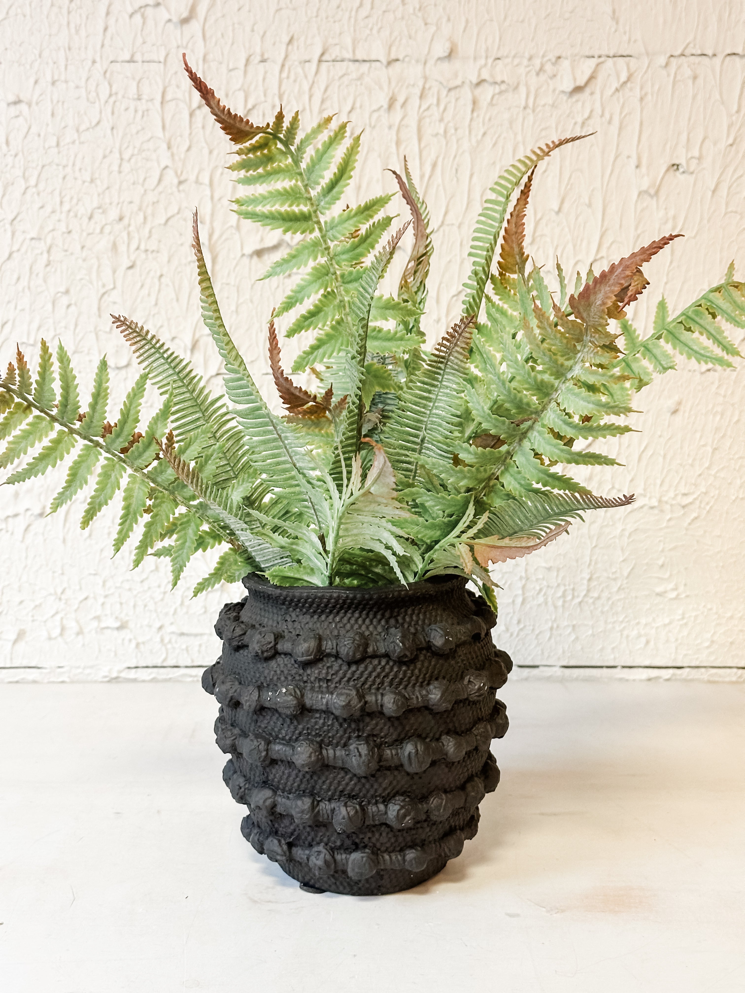 Black Textured Knot Cement Vase