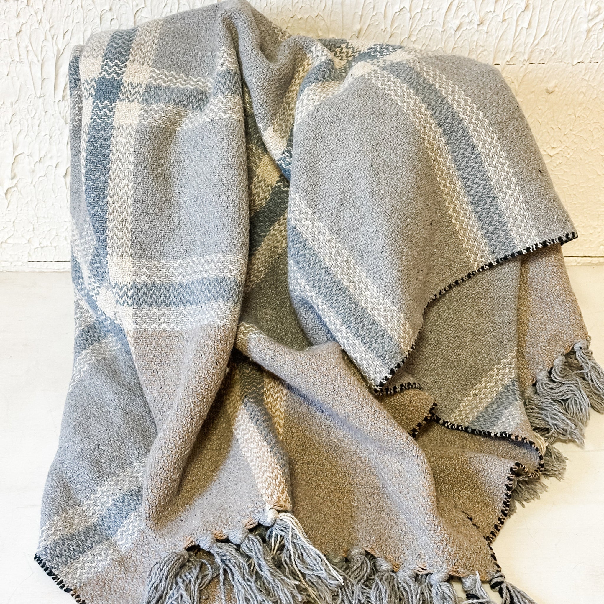 Cotton Blend Blue Plaid Throw
