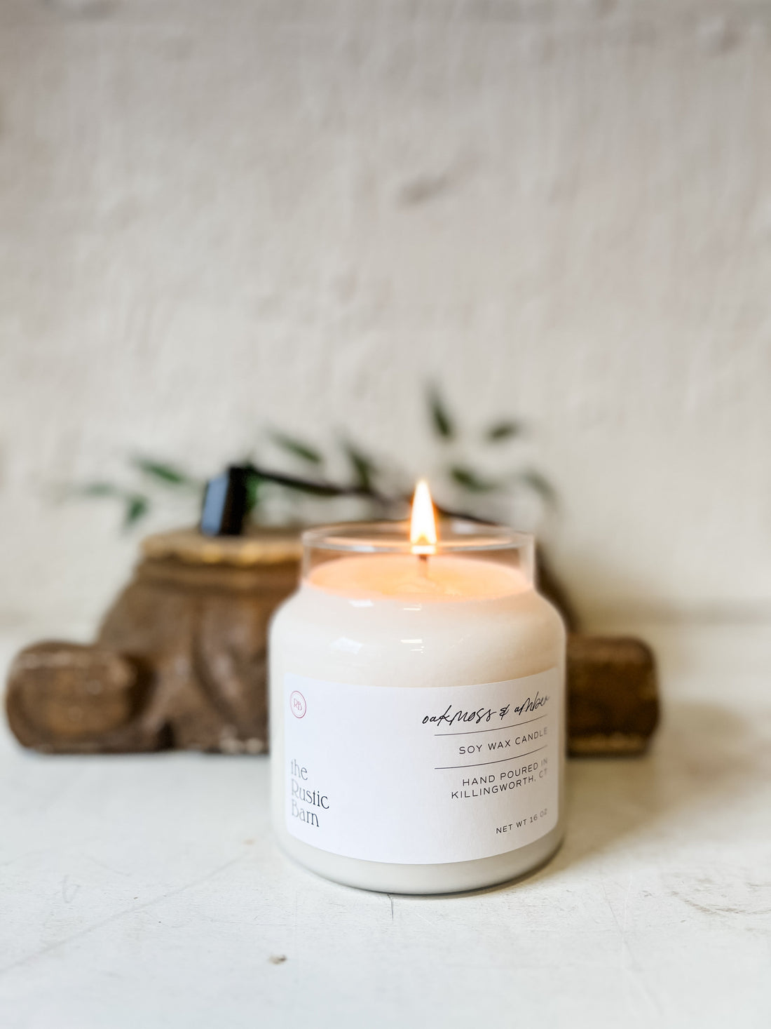 Oakmoss & Amber Hand Poured Soy Candle