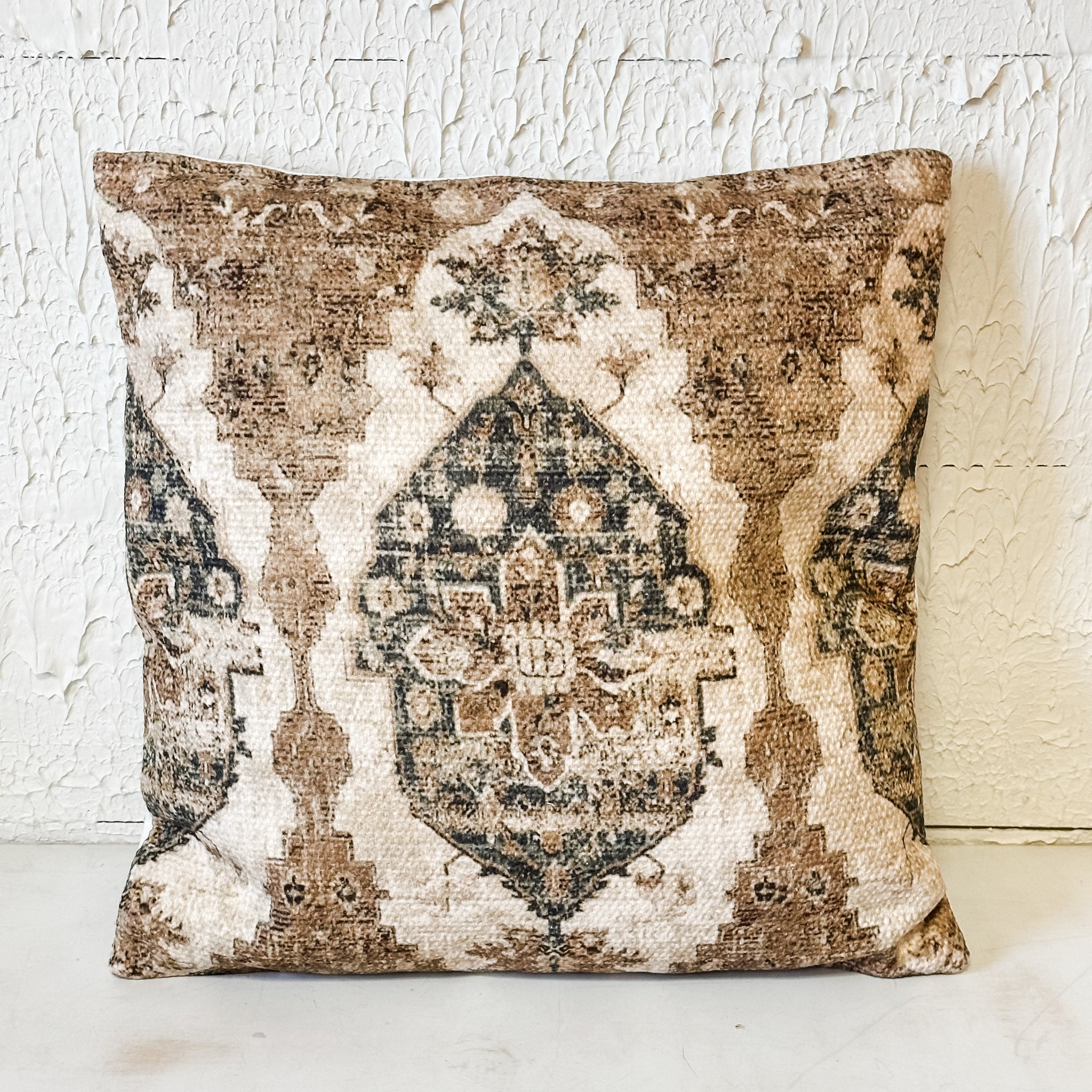 Pillow - Knubby Slub Antique Rug, Navy