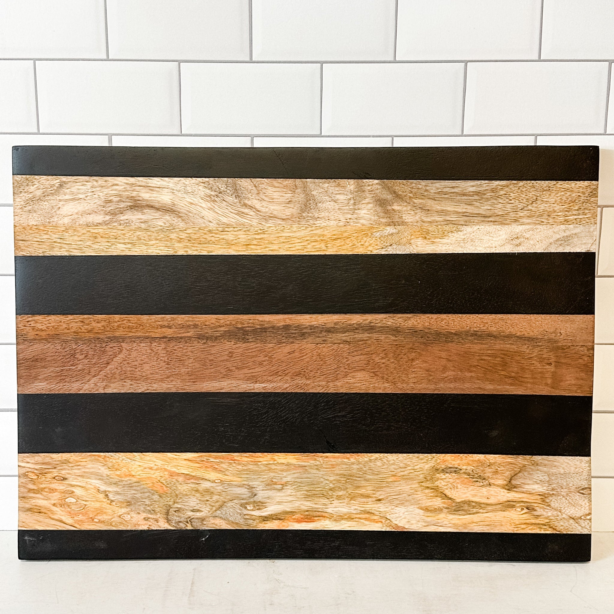 Mango Wood Cheese and Cutting Board With Stripes