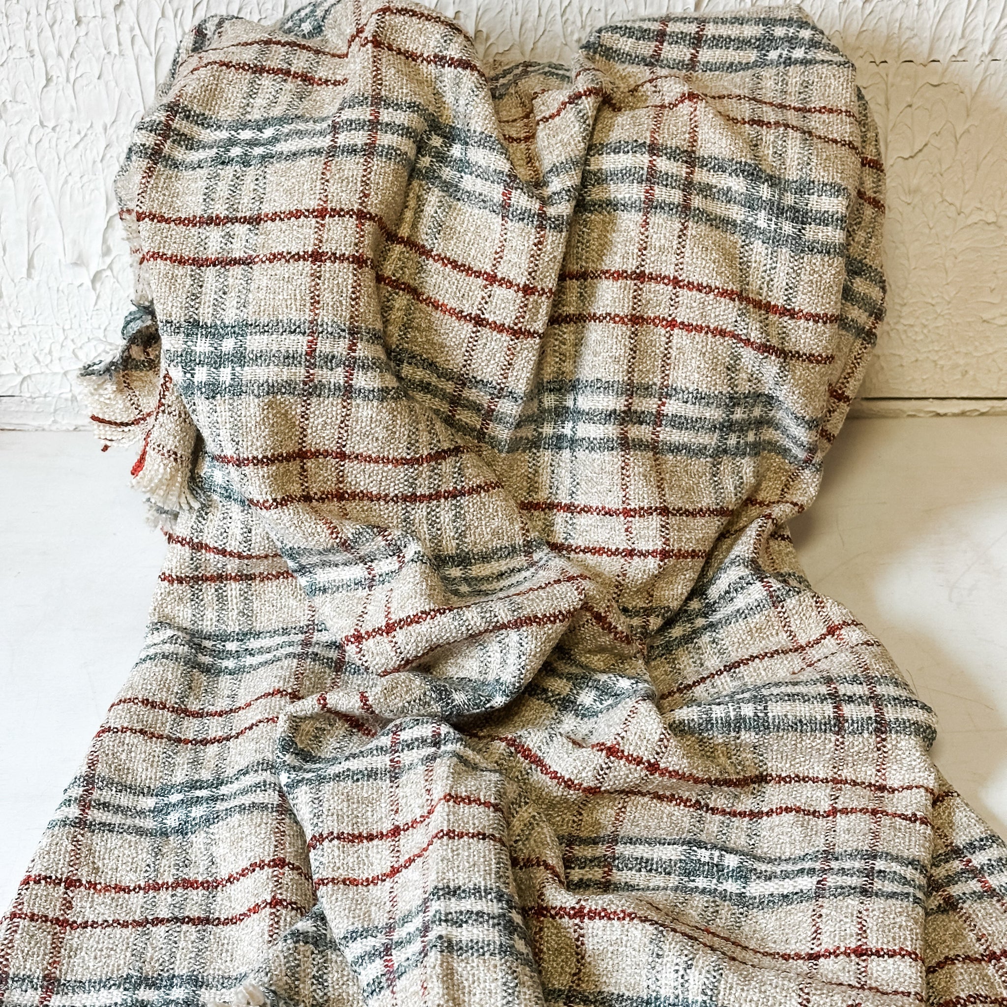 Polyester Plaid Throw