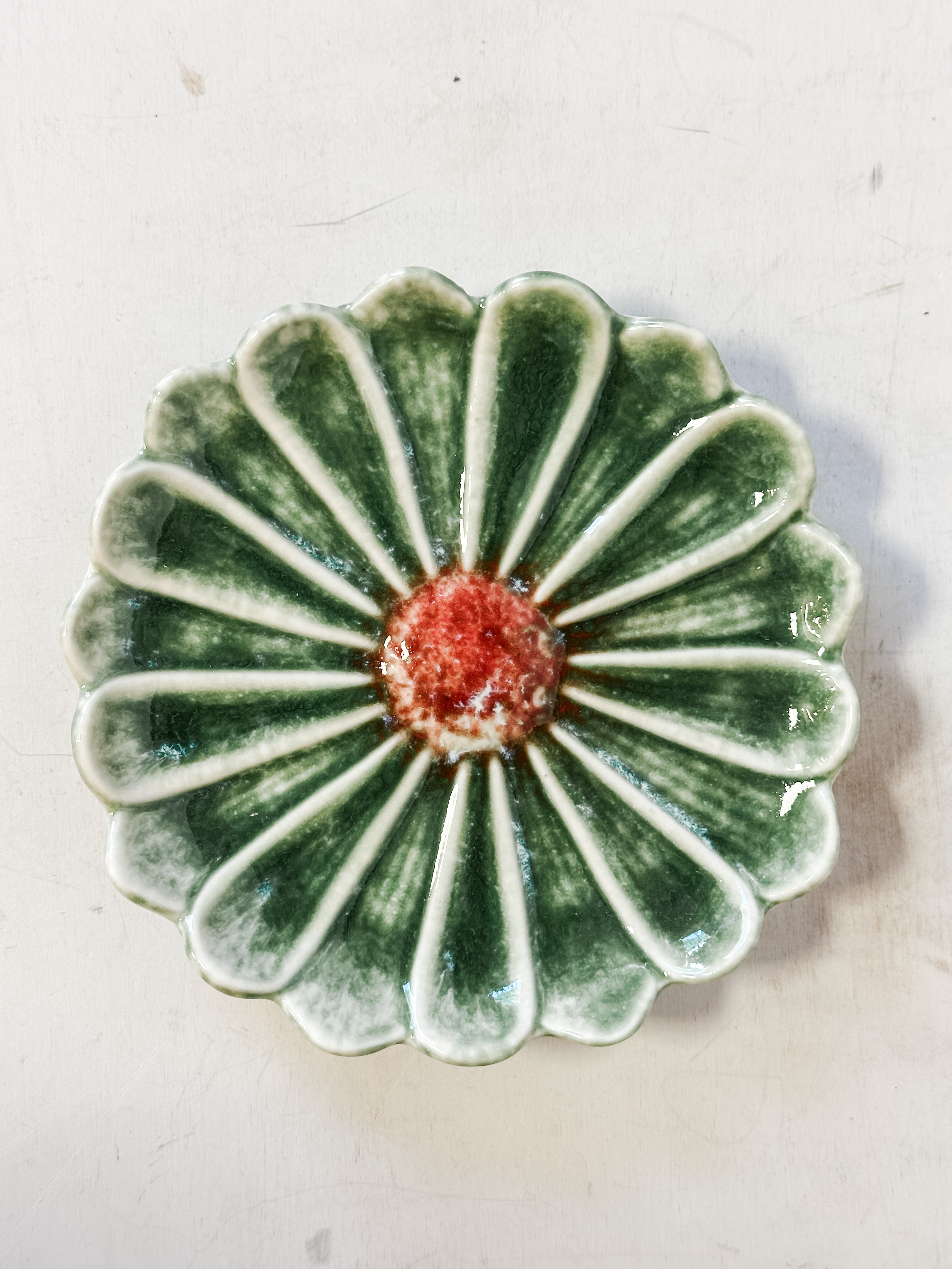 Stoneware Flower Shaped Dish, Large