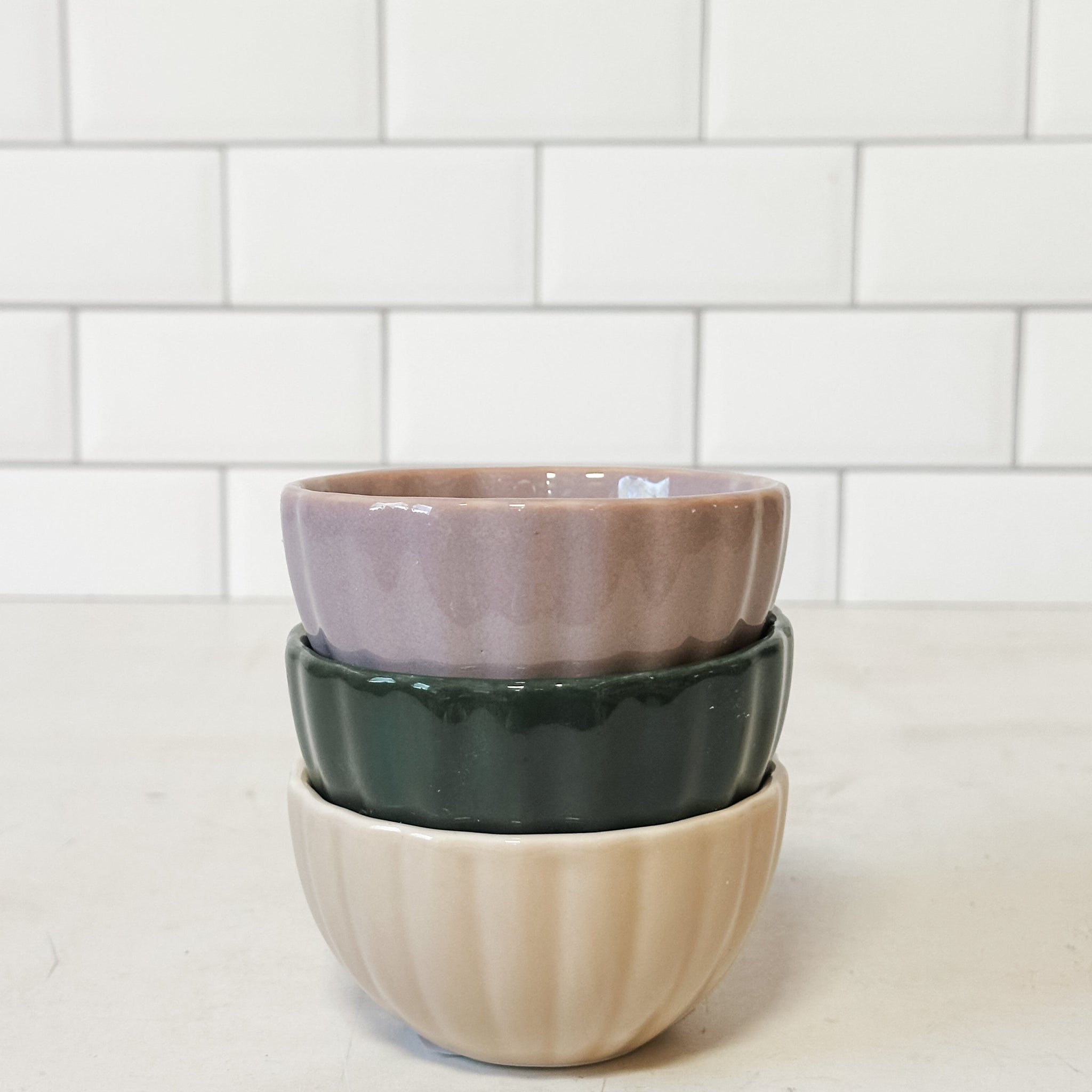 Stoneware Ribbed Bowl, 3 Colors